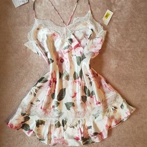 NWT In Bloom Floral Satin & Lace Nightie Size XL